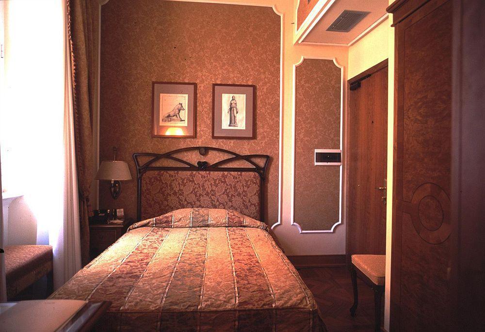 Hotel Villa Morgagni Rome Ruang foto