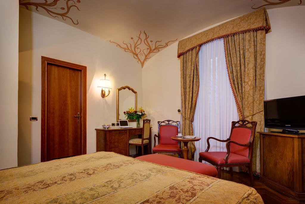 Hotel Villa Morgagni Rome Bagian luar foto