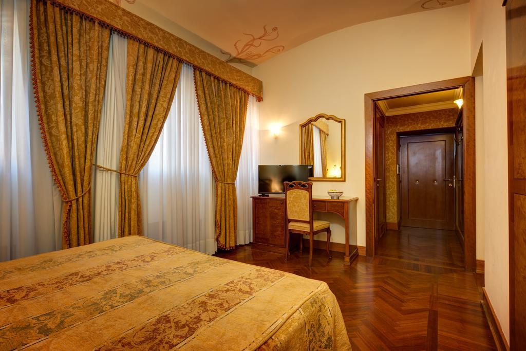 Hotel Villa Morgagni Rome Bagian luar foto