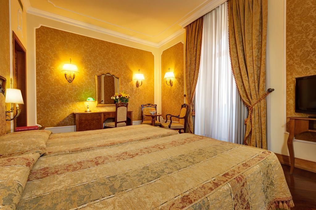 Hotel Villa Morgagni Rome Bagian luar foto