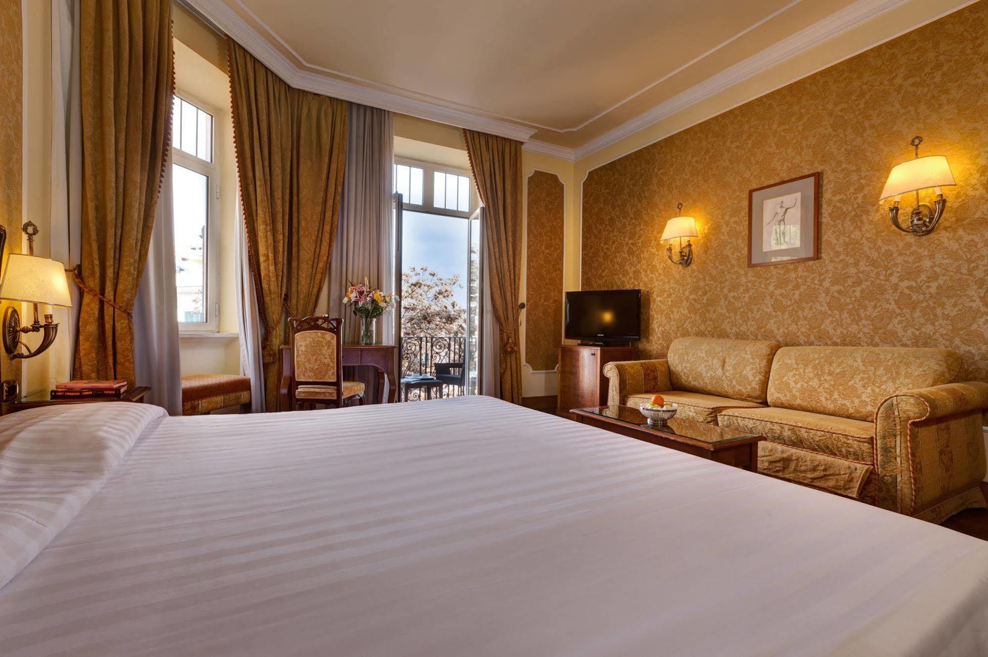 Hotel Villa Morgagni Rome Bagian luar foto