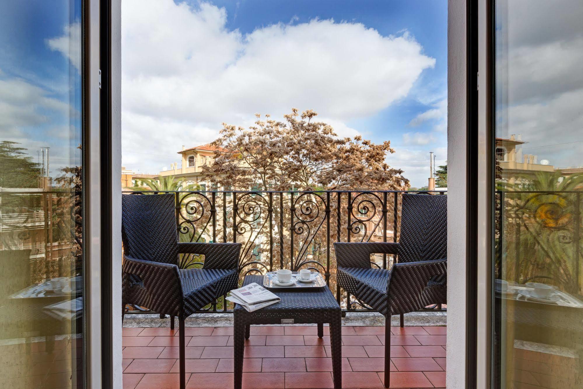 Hotel Villa Morgagni Rome Bagian luar foto