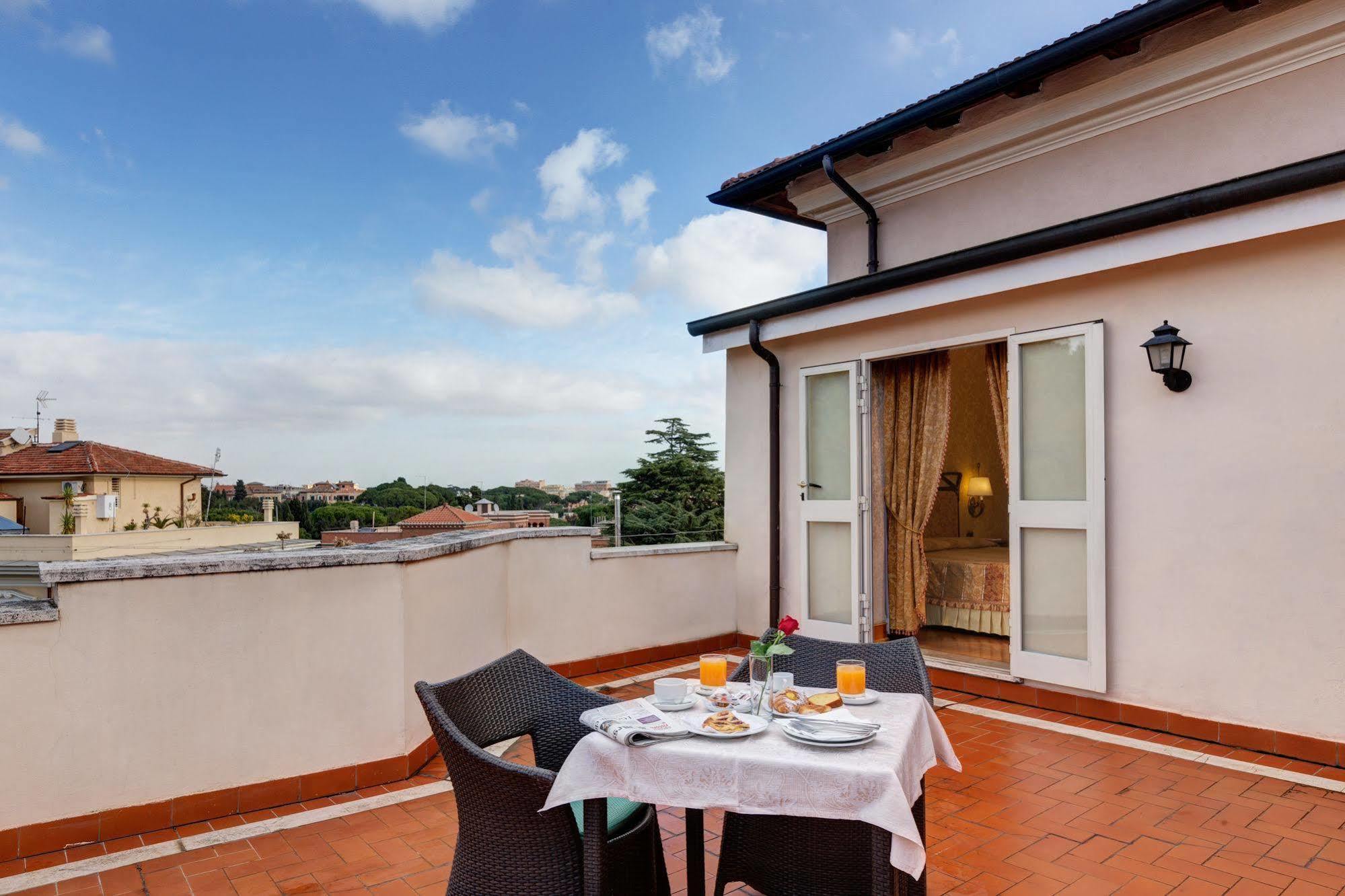 Hotel Villa Morgagni Rome Bagian luar foto